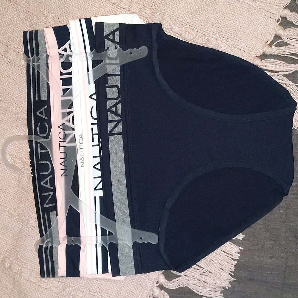 Nautica NWT Set of 4 Underwear